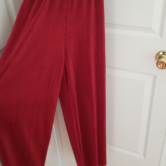 Jumpsuit - Picture 3 of 4